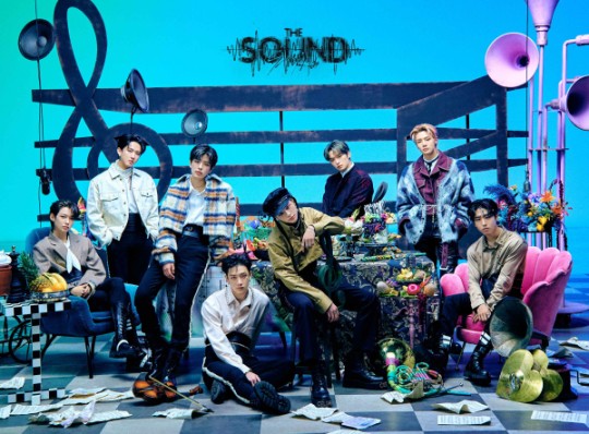 Stray Kids-MAXIDENT continues to be popular on the Kpop Planet