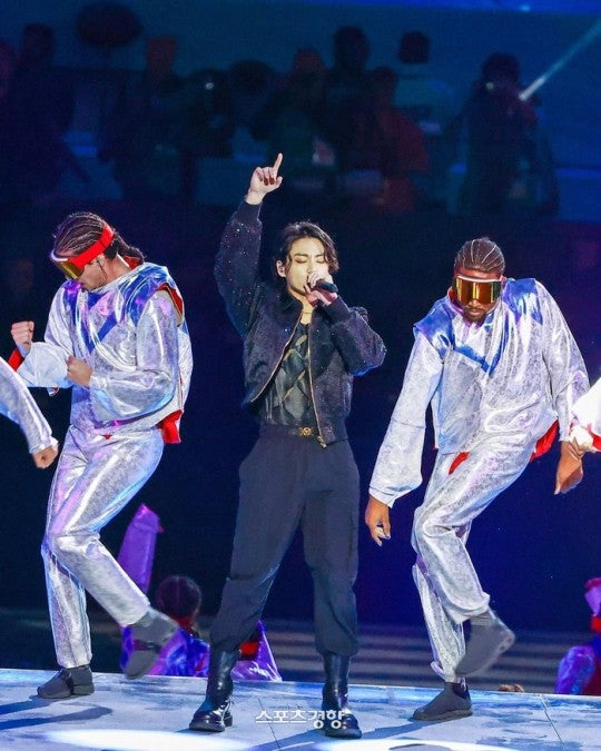 BTS JungKook, America's Billboard Long-Running Hit March.