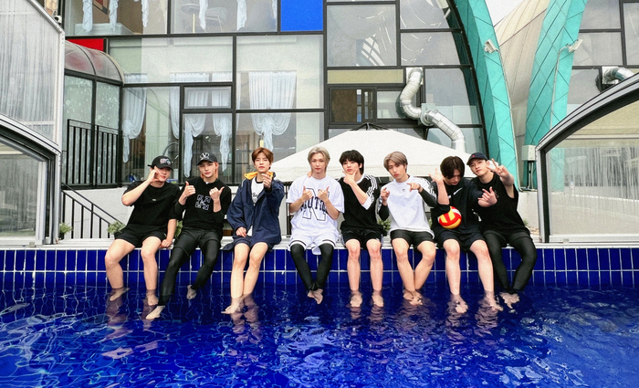 [Kpop Planet news] Stray Kids "★★★★★ (5-STAR)", comeback on June 2