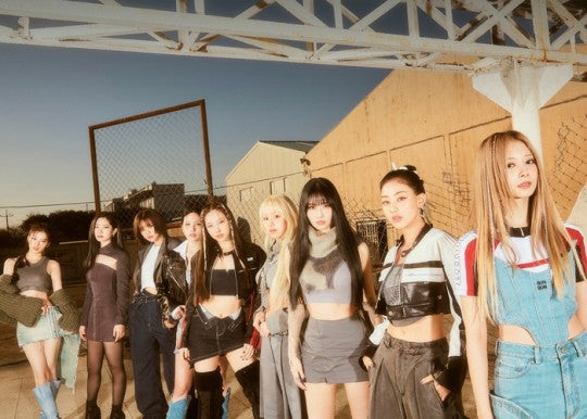 [Kpop Planet news]  TWICE Beauty "Billboard 200" 2nd place
