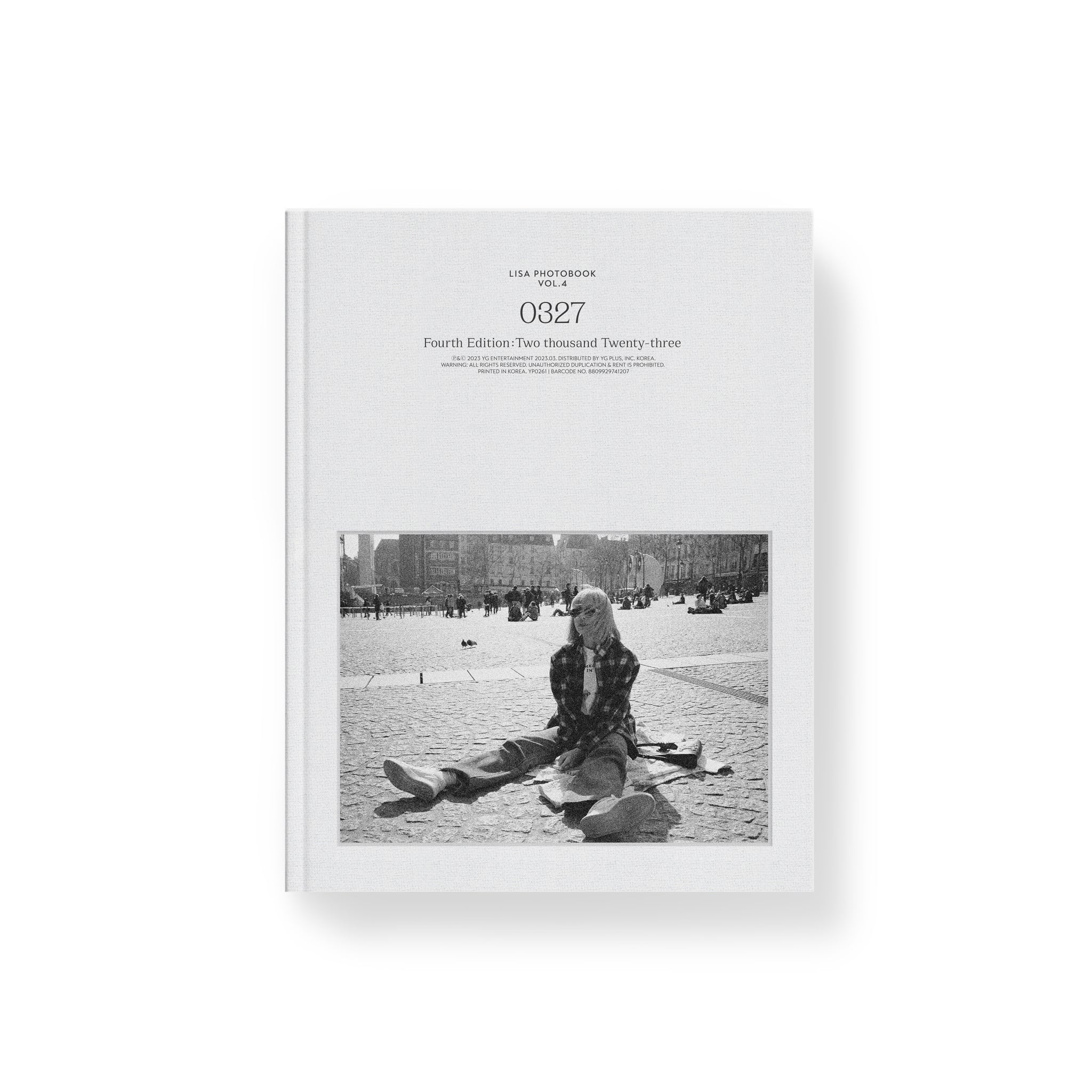 Kpop Planet announced BLACKPINK LISA Photobook release