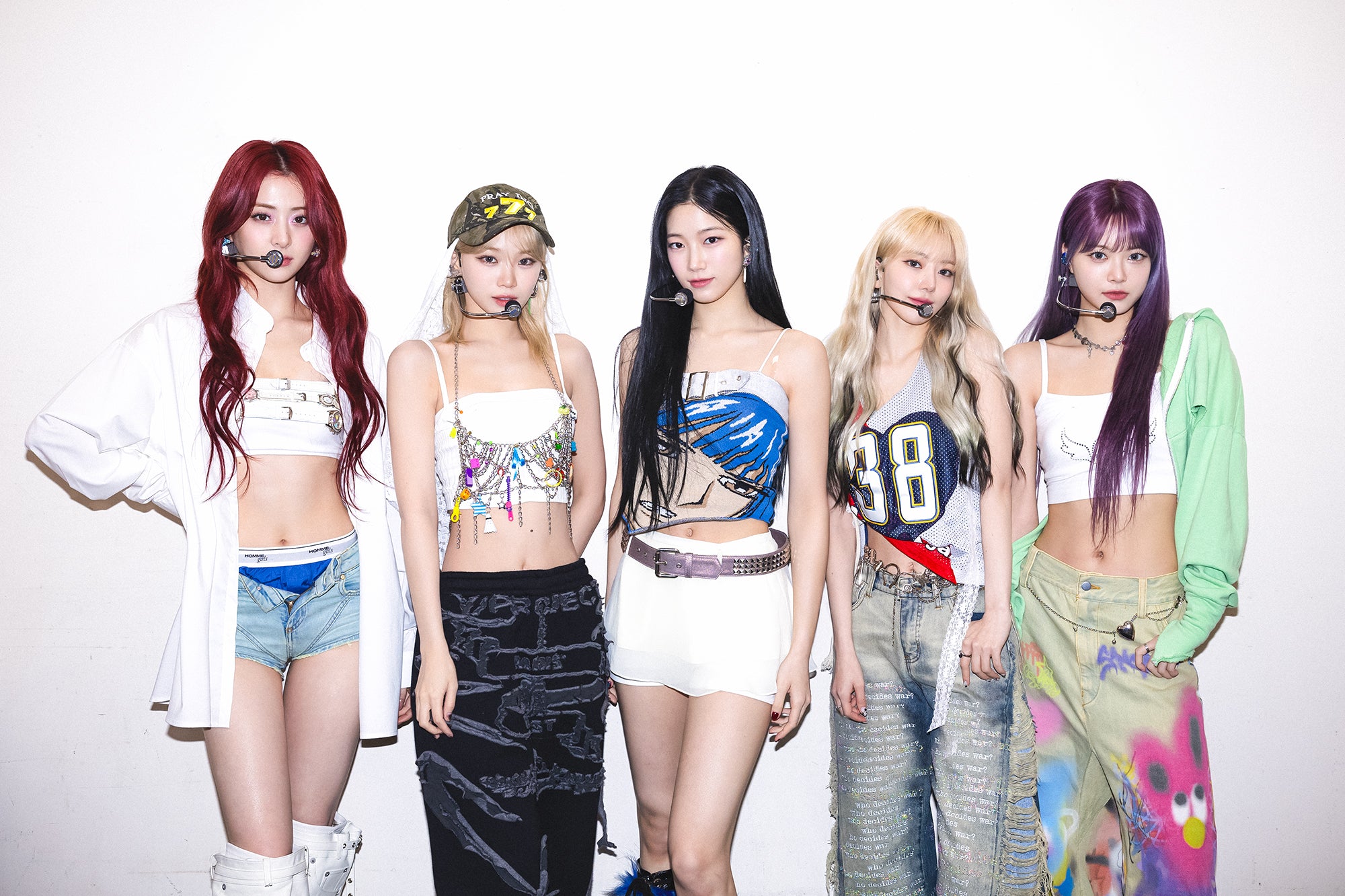 [Kpop Planet News] LE SSERAFIM Reach New Career Heights With "EASY"