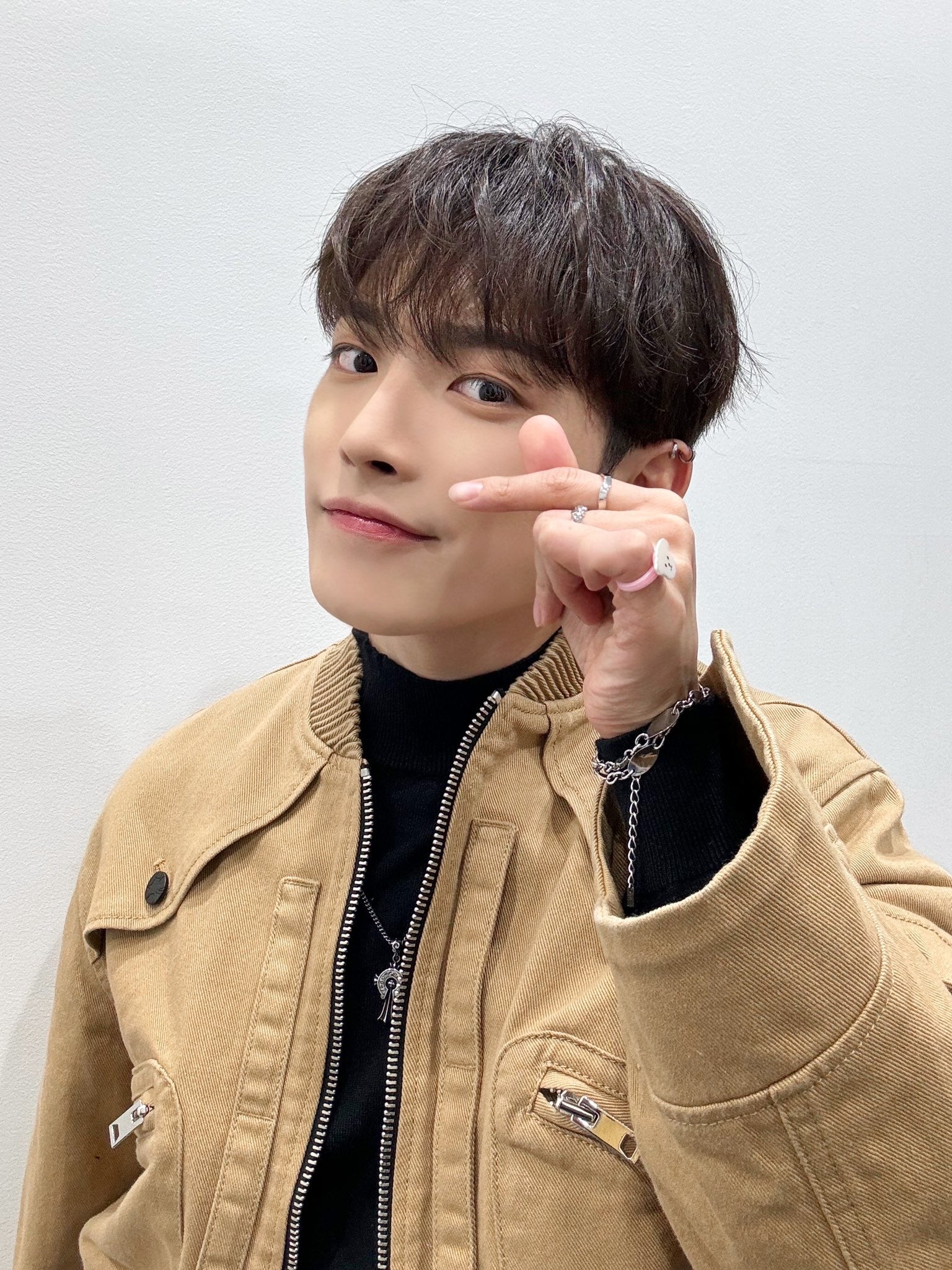 [Kpop Planet News] ATEEZ Hongjoong Donate 50M KRW To Korea Childhood Leukemia Foundation