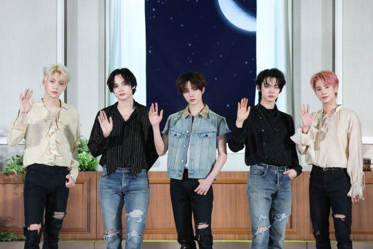 TXT, No. 1 on the Billboard album chart... 5th time as a K-pop group.